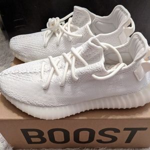 ⚡️SOLD⚡️Authentic Yeezy Boost 350